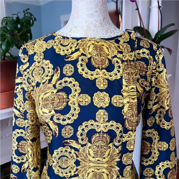 VINTAGE TIBI 100% Silk Blue & Gold Medallion Print Button Up Shift Dress Size 4 - Picture 6 of 15
